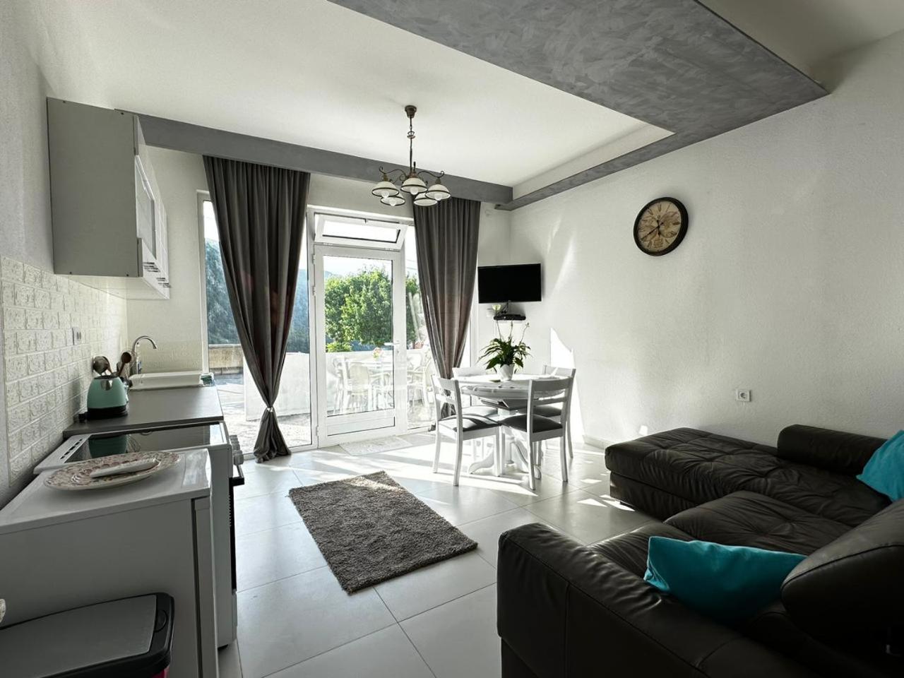 Apartments Boka Pearl โกตอร์ ภายนอก รูปภาพ